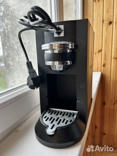 Кофемашина Rioba RCM-1001