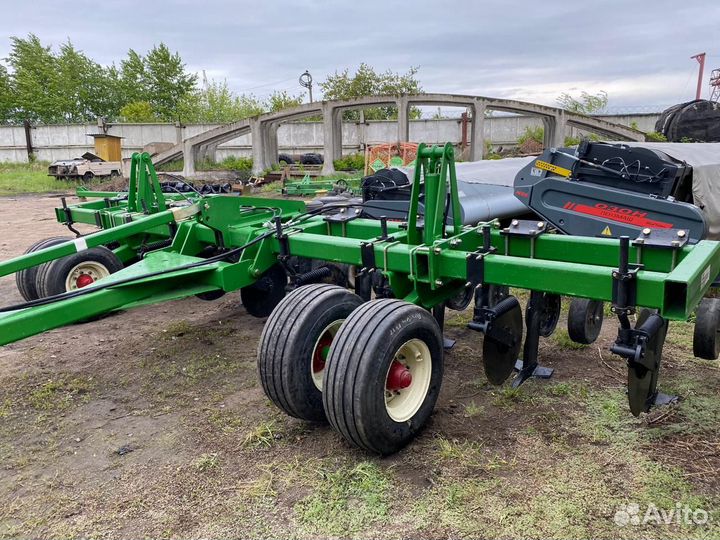 Глубокорыхлитель John Deere Глубокорыхлитель 2100, 2018