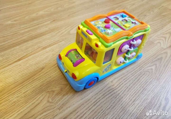 Игрушка автобус