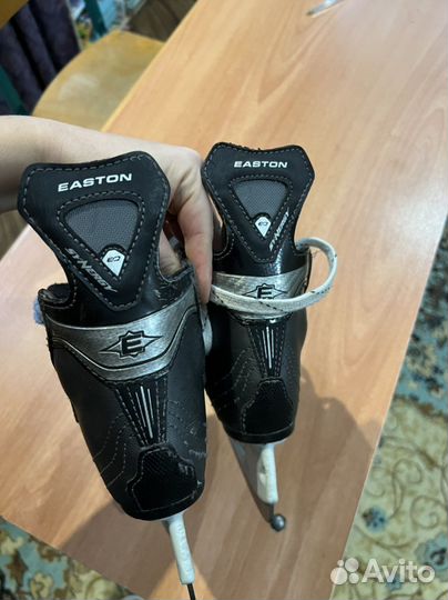 Коньки easton y10