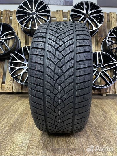 Goodyear UltraGrip Performance+ 235/50 R18 101V