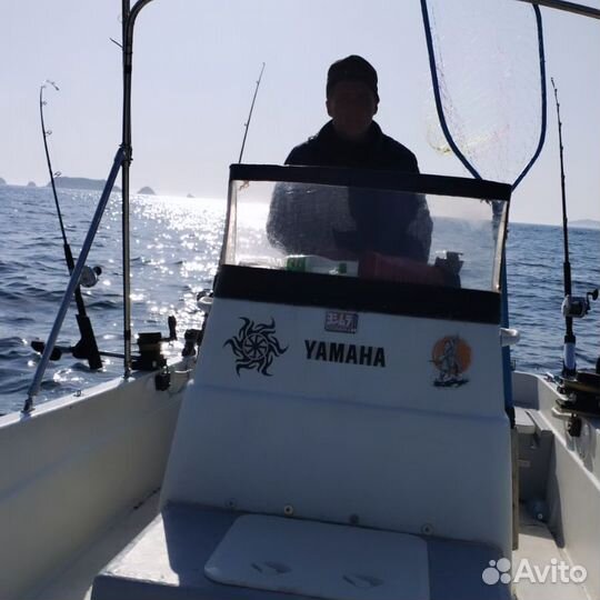 Морские прогулки на катере