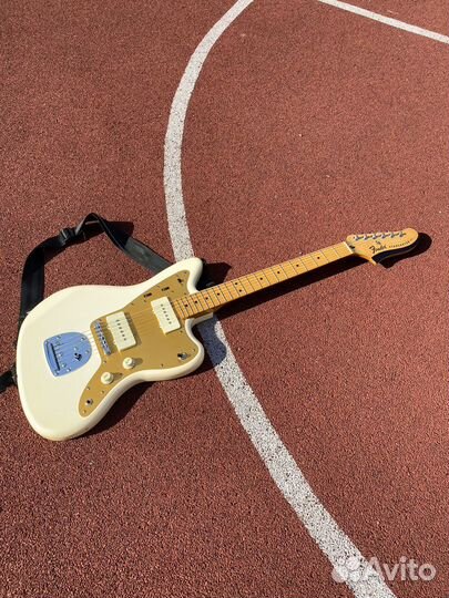 Squier j mascis starcaster jazzmaster