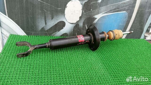 Стойка передняя VW Passat B5+2000-2004 год