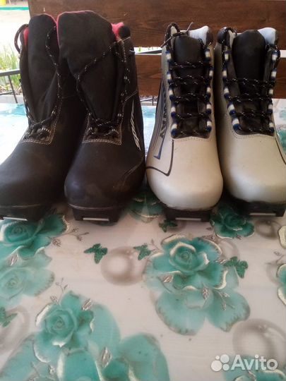 Лыжные ботинки