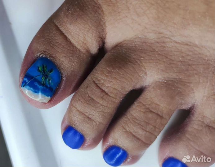 Комбинированный педикюр