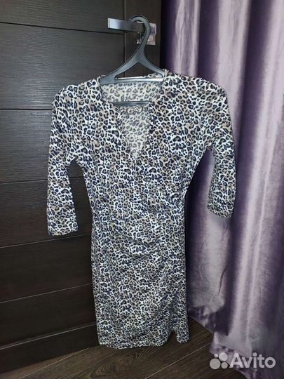 Одежда 2 пакета. Почти все вещи новые. 42-44