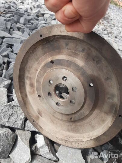 Маховик priora 10