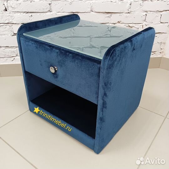 Тумба прикроватная