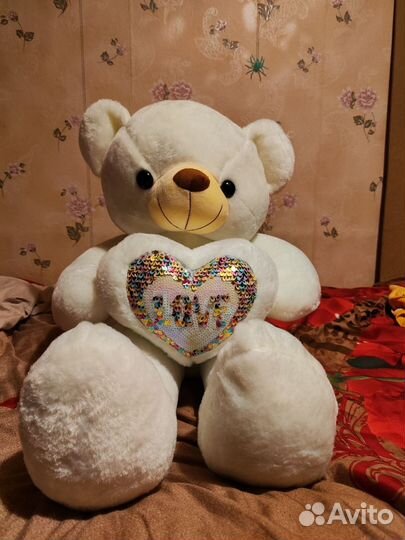 Плюшевый медведь