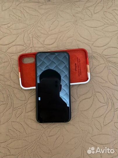 Телефон iPhone x