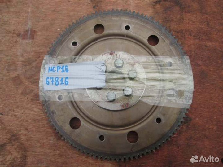 Маховик Toyota Platz NCP16 2NZ-FE 2001/11