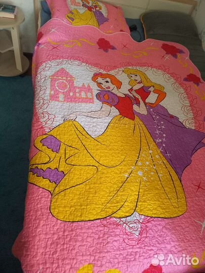 Постельные пренадлежности для девочки