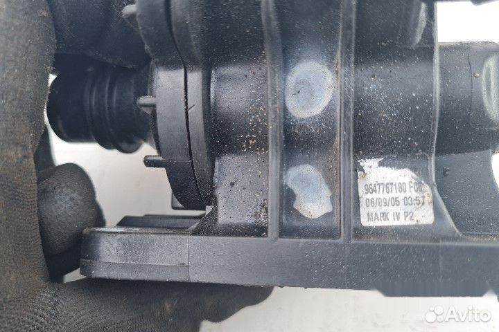 Корпус термостата citroen C3 3 16-19