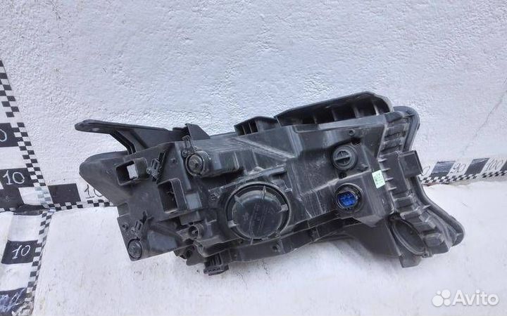 Фара левая Kia Sorento