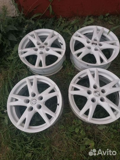 Диски на nissan juke r16