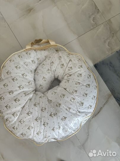 Подушка для кормления