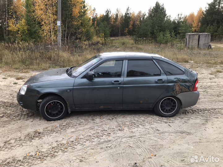 LADA Priora 1.6 МТ, 2011, битый, 150 000 км