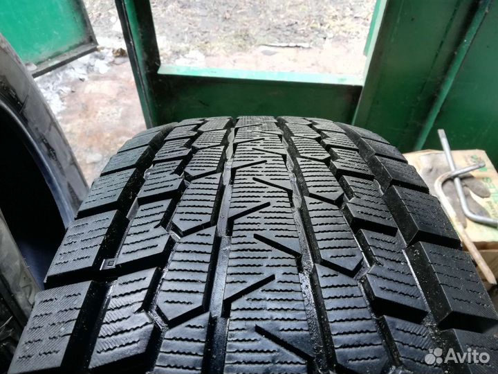 Yokohama Ice Guard G075 285/75 R16