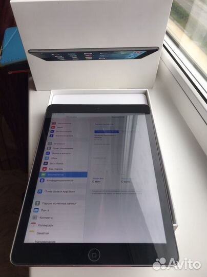 iPad air 1475wifi32gb spase gray симкой