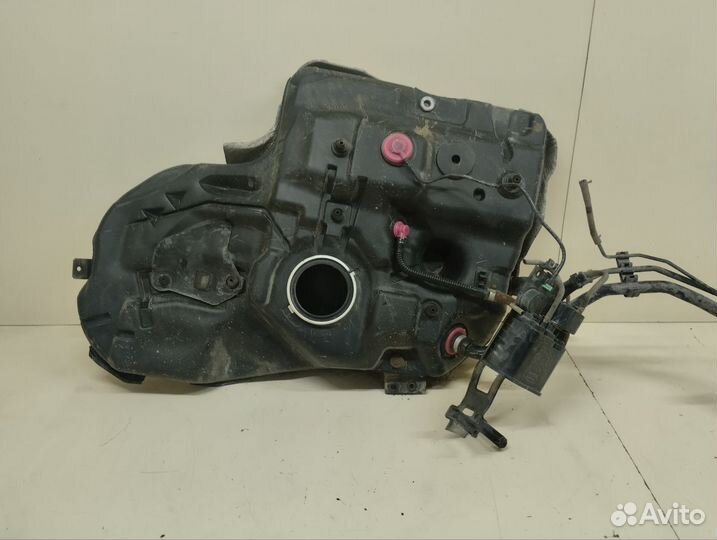 Б/У Б/У Бак топливный 7700148170 toyota