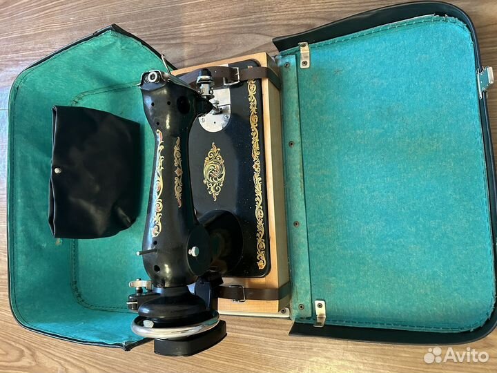 Швейная машинка