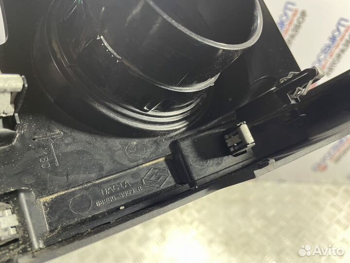 Накладка декоративная Renault Duster I рестайлинг