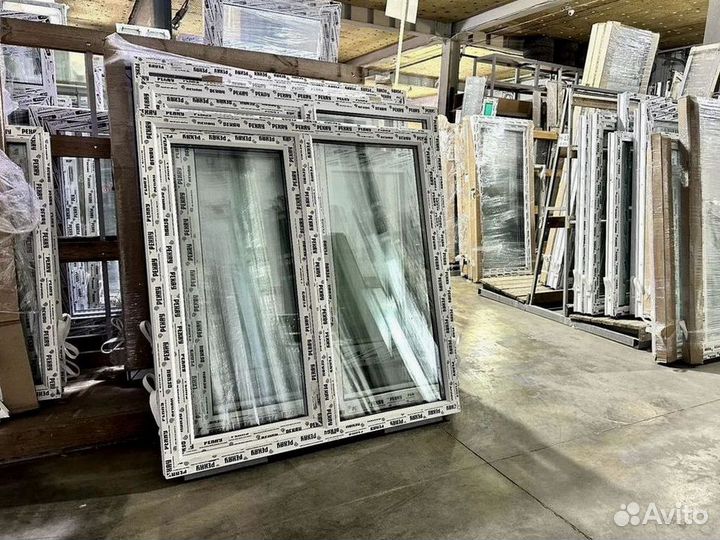 Окна рехау новые