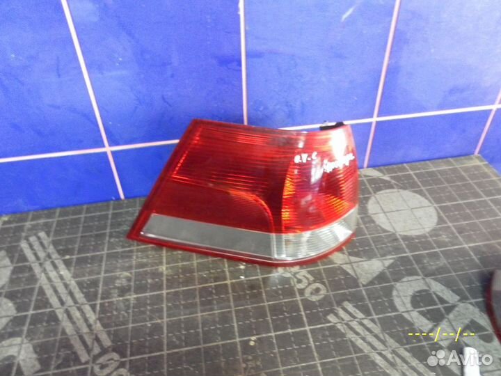 Фонарь левый Opel Vectra С signum универсал