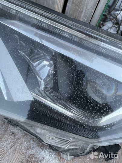 Фара левая Toyota Rav-4 2012-2019