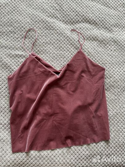 Топ bershka