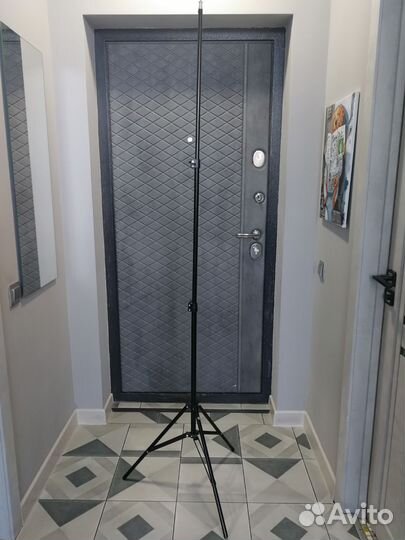 Штатив для фотоаппарата