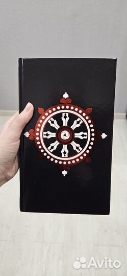 Шантарам книга