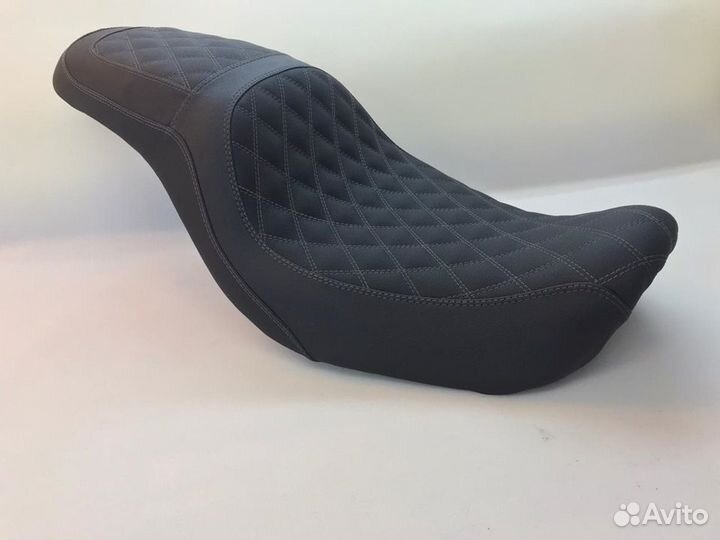 Ремонт сидения мотоцикла, перетяжка мото сидения