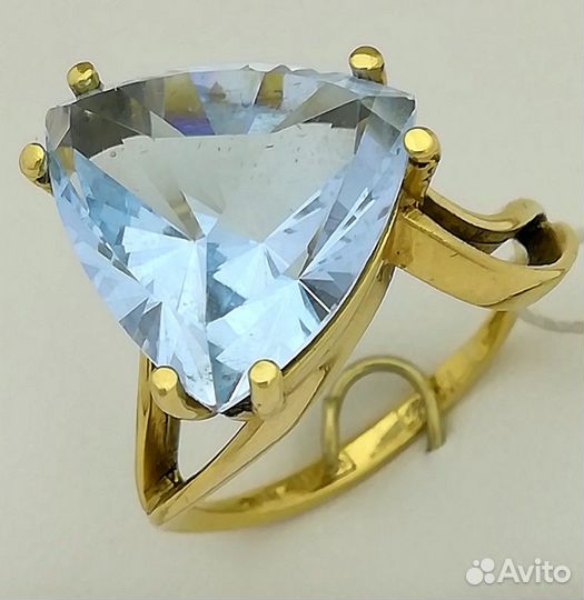 Кольцо / размер 16,5 / 5,08г / Золото750 / топаз