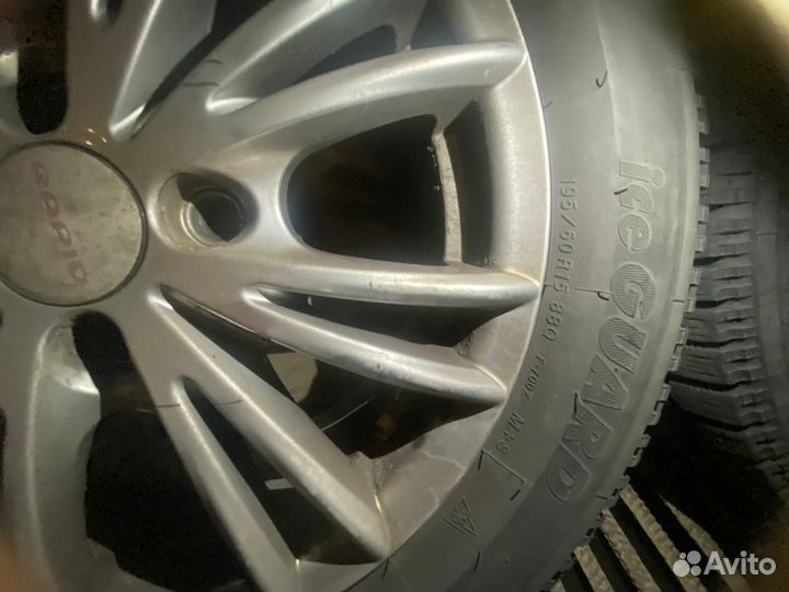 Литые диски с зимней резиной R 15