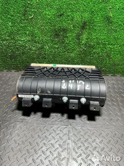 Подушка безопасности пассажира Opel Zafira 2005