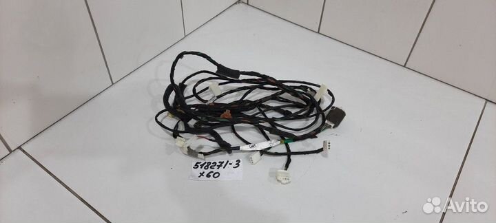 Электропроводка обшивки потолка (Lifan X60)