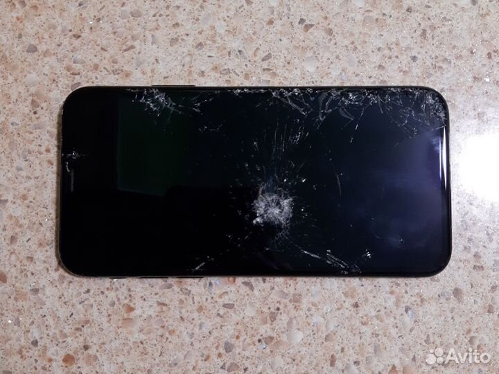iPhone X, 256 ГБ
