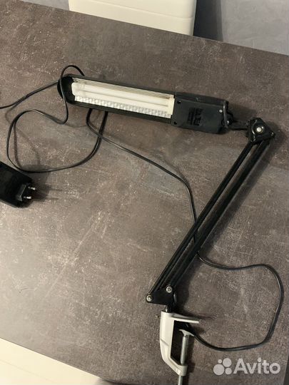 Лампа настольная