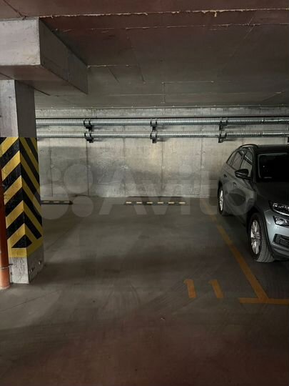 Машиноместо, 15 м²
