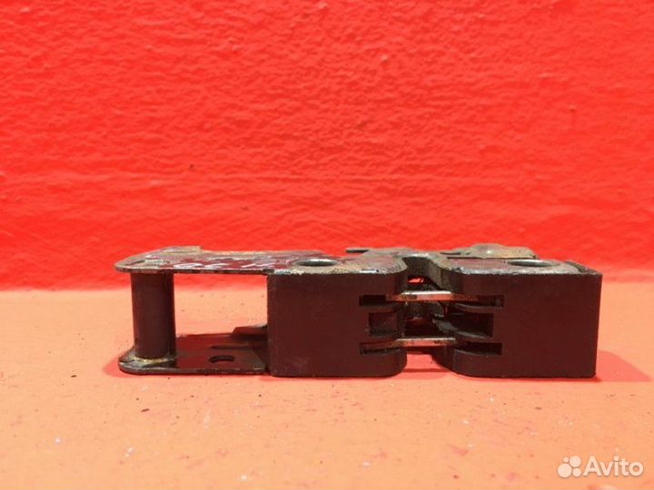 Замок капота Skoda Octavia A5 BGU 1.6 2007