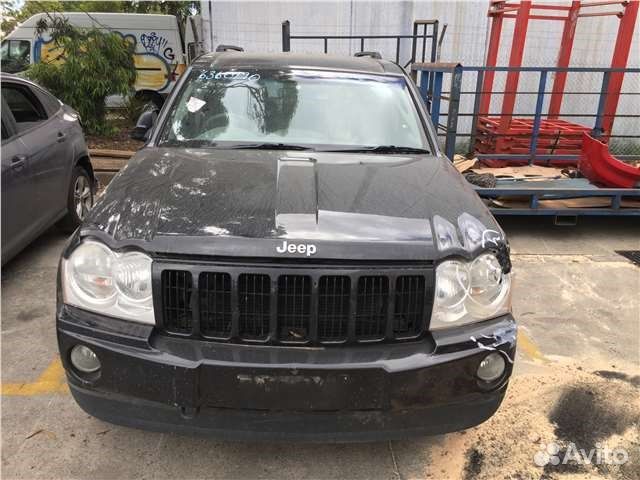 Разбор на запчасти Jeep Grand Cherokee
