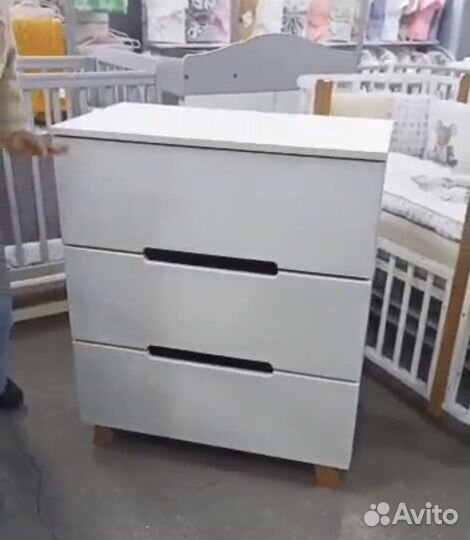 Пеленальный комод со съемной столешней