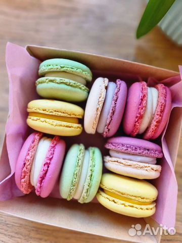 Пирожные Макарон с Вашим логотипом
