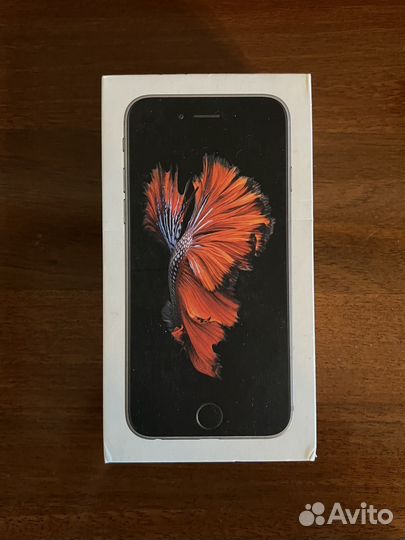 Коробка от iPhone 6s 64gb