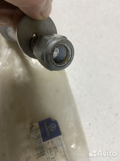 Болты с эксцентриком