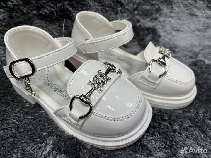 Туфли для девочки