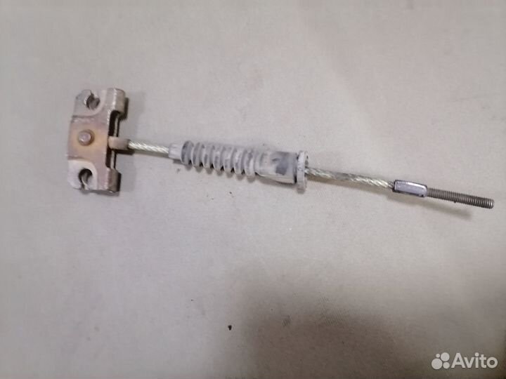 Трос ручника центральн.Nissan Almera N15 CD20 1997