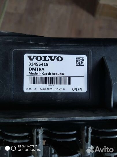 Решетка радиатора volvo